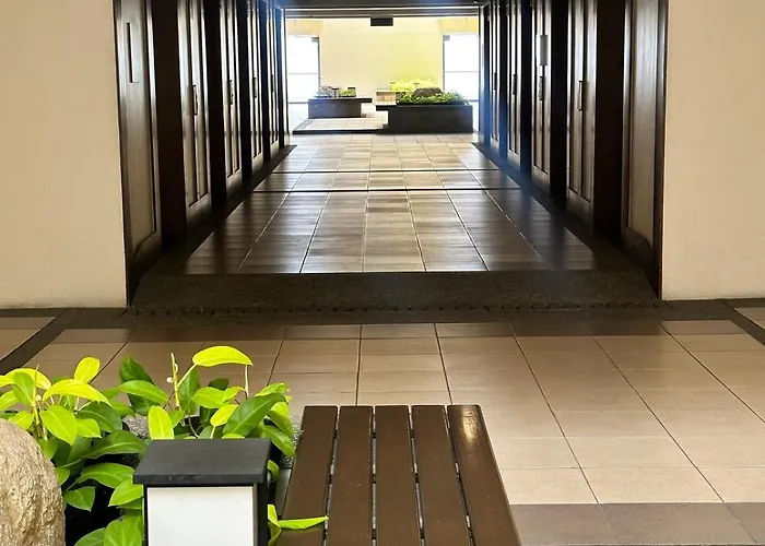 Apartamento 2br With Full Kitchen, Balcony And Wi-fi In Qc Manila