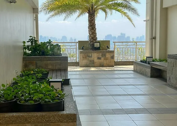 Apartamento 2br With Full Kitchen, Balcony And Wi-fi In Qc