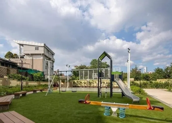 2br With Full Kitchen, Balcony And Wi-fi In Qc *