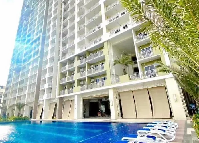 2br With Full Kitchen, Balcony And Wi-fi In Qc Apartamento Manila