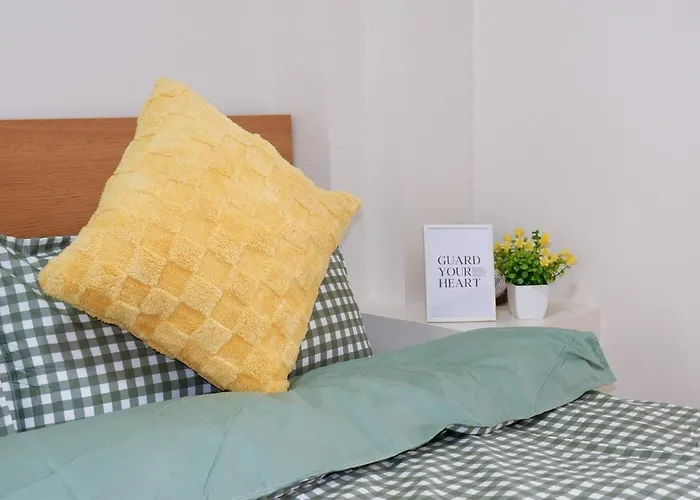 2br With Full Kitchen, Balcony And Wi-fi In Qc Manila