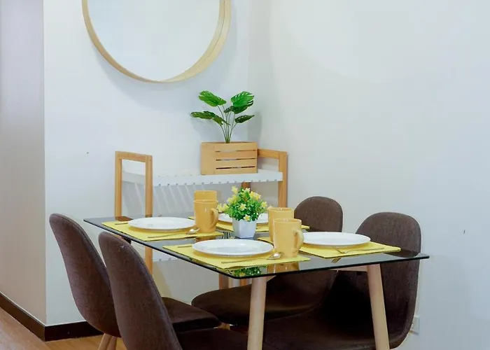 Apartamento 2br With Full Kitchen, Balcony And Wi-fi In Qc *