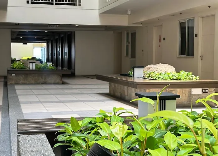2br With Full Kitchen, Balcony And Wi-fi In Qc Manila