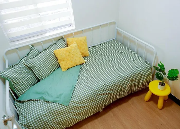 Apartamento 2br With Full Kitchen, Balcony And Wi-fi In Qc *